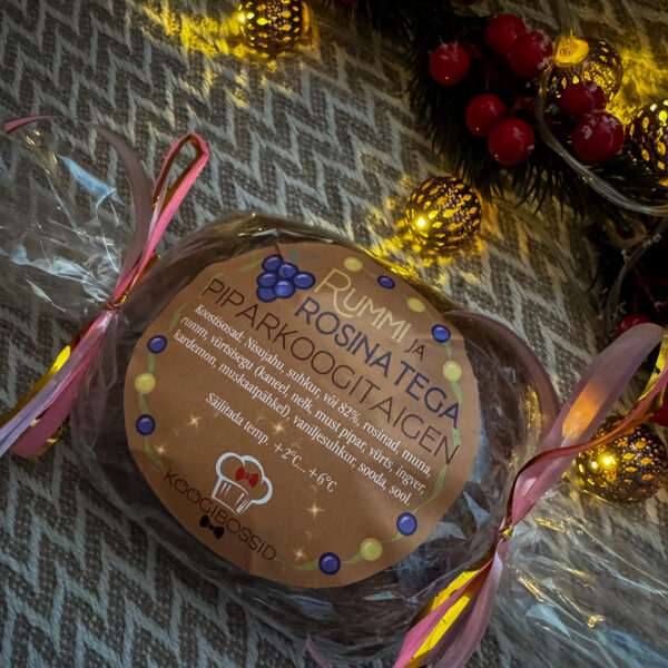 Rummi ja rosinatega piparkoogitainas